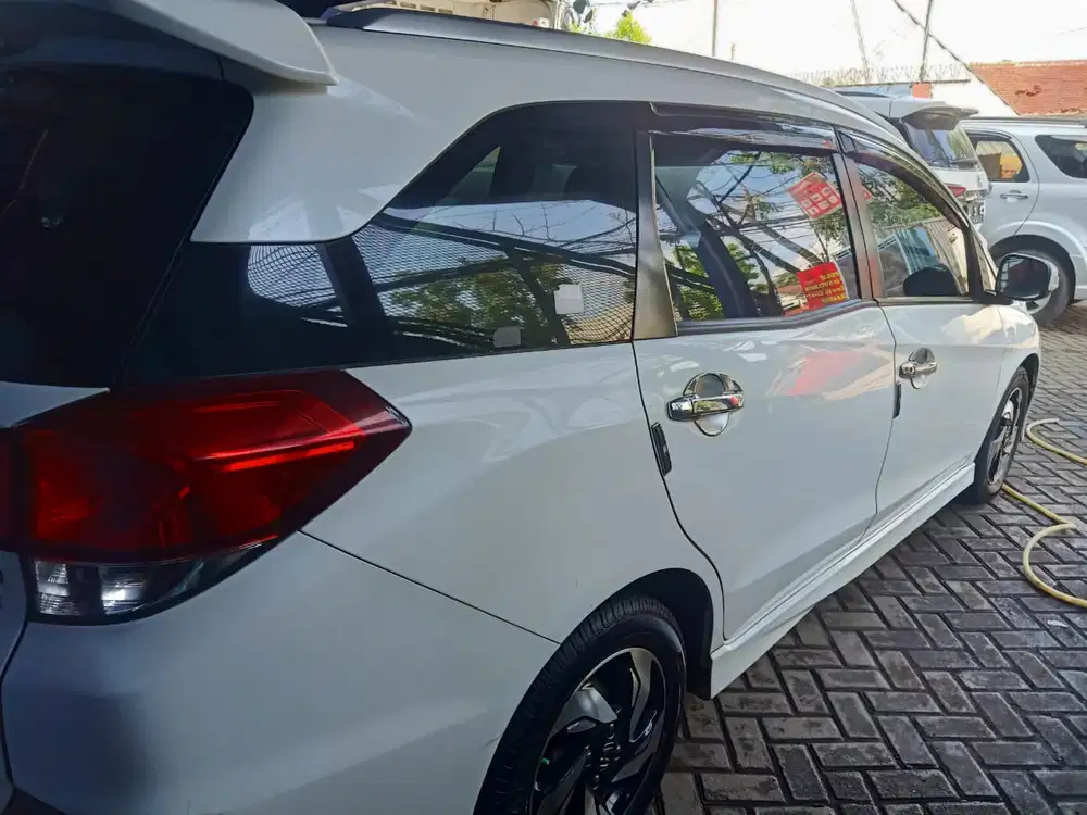 Honda Mobilio 2015 Bensin
