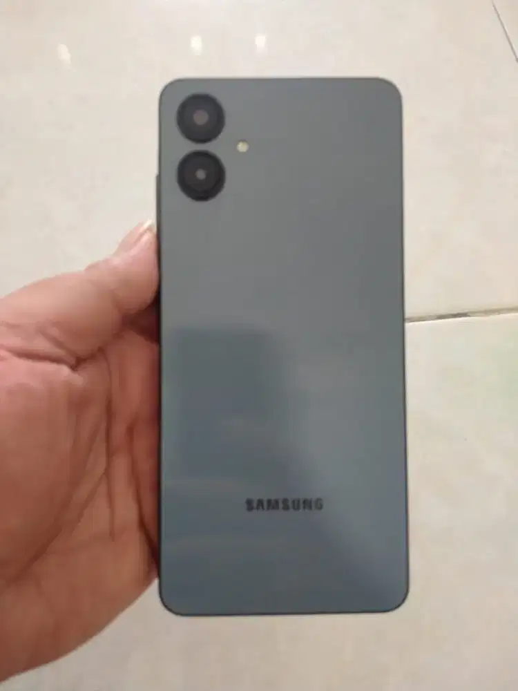 Samsung A06 ram 4+4 mulus no minus,hp + casan aja