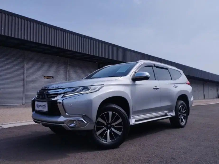 DP Rendah  21JT Mitsubishi Pajero Sport 2.4 Dakar 4x2 AT 2019 Silver