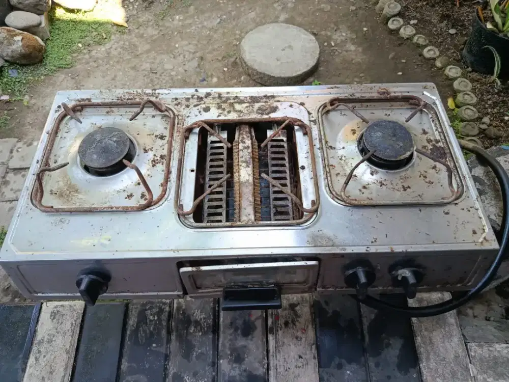 KOMPOR HITACHI BEKAS
