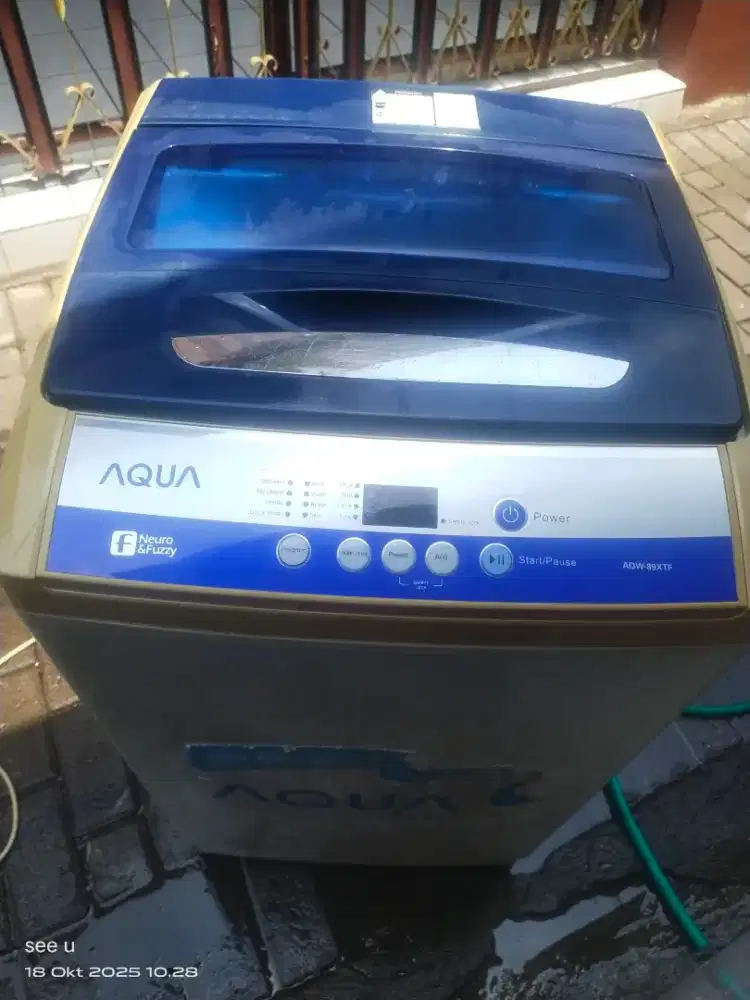 Mesin cuci Aqua top loading otomatis