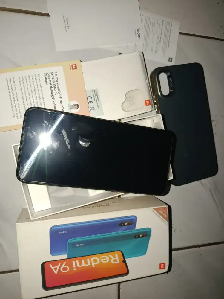 Handphone Second Xiaomi Redmi 9A RAM 2 / 32 GB