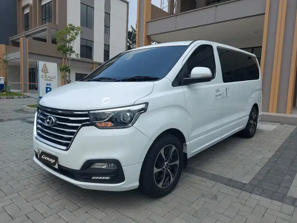 PAJAK PANJANG!! HYUNDAI H-1 Royale CRDi Diesel A/T 2018