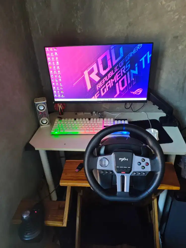 Paket pc dan steering wheel