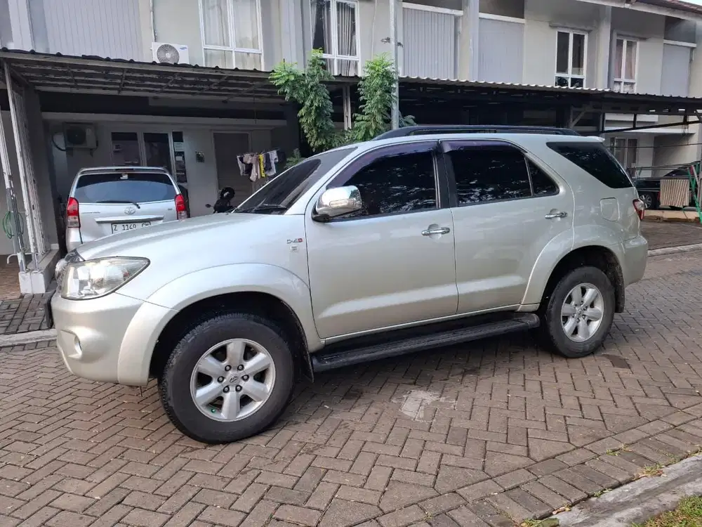 Toyota Fortuner 2011 Diesel