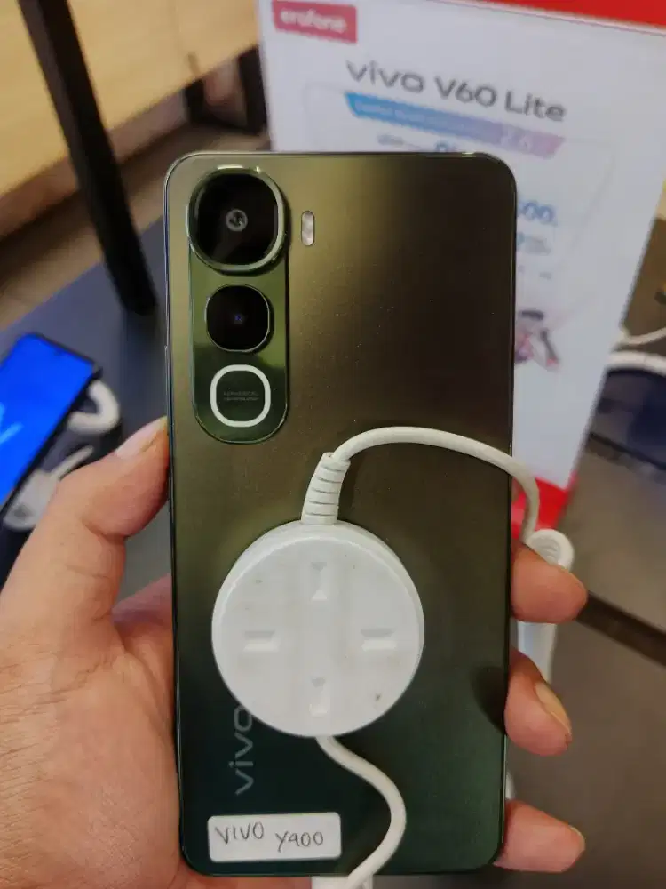 KREDIT VIVO Y400 LAYAR AMOLED TAHAN AIR TAHAN BANTING TANPA DP