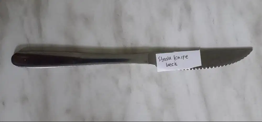 dijual pisau steak, pisau roti , sendok dinner, garpu