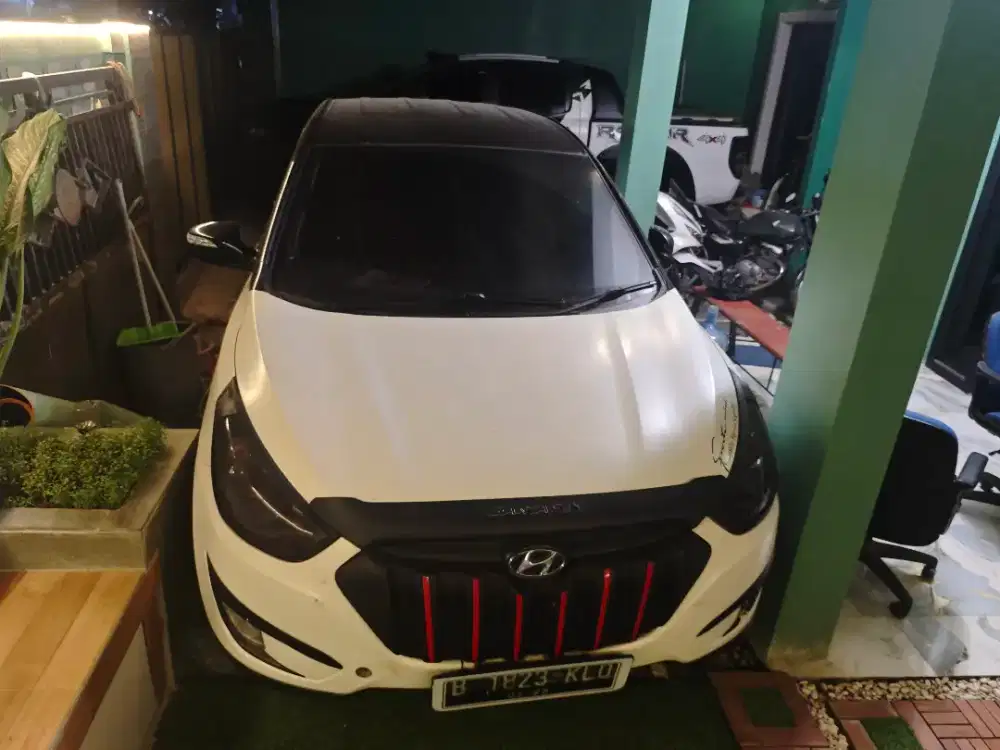 hyundai tucson gls 2.0 at