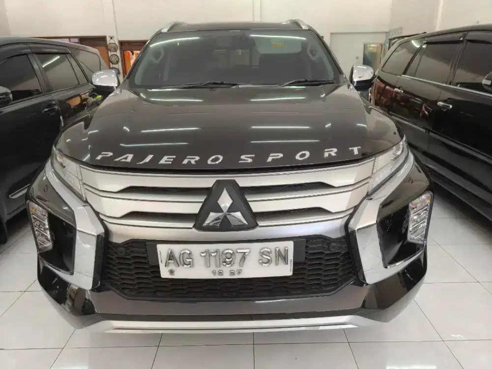 [Gress Mobil Kutisari] PAJERO SPORT DAKAR 2022 SUNROOF