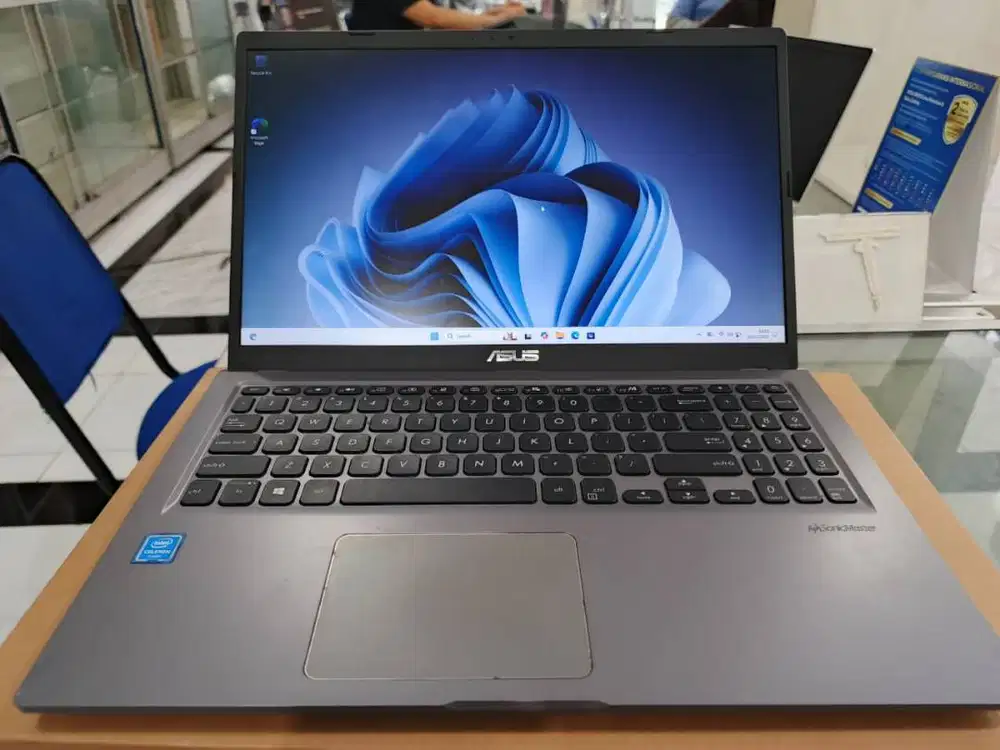 ASUS VIVOBOOK A516M CELERON N4020 RAM 4GB SSD 256 15.6 INCH