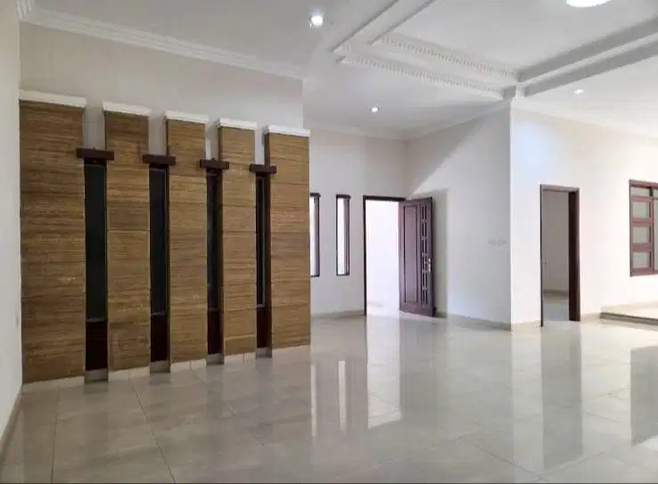 Singgasana Bandung, Dijual Rumah Bagus Terawat Siap Huni 2 Lantai