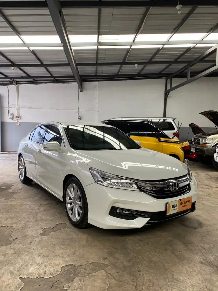 Honda Accord 2016 Bensin