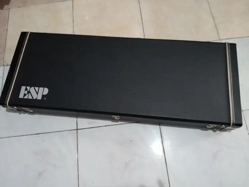 HARDCASE ESP ECLIPSE NO FENDER GIBSON