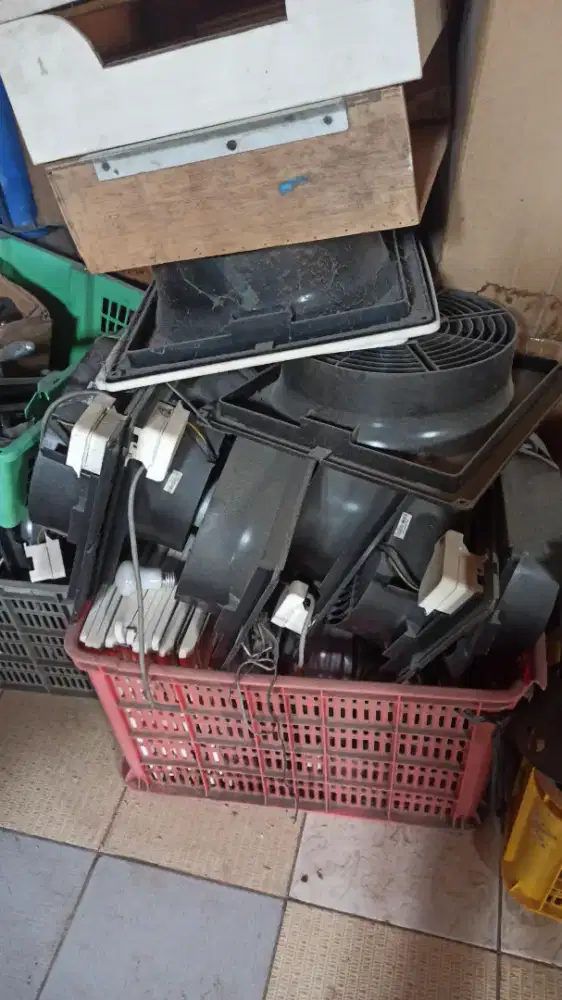 Kipas exhaus bekas merk KDK