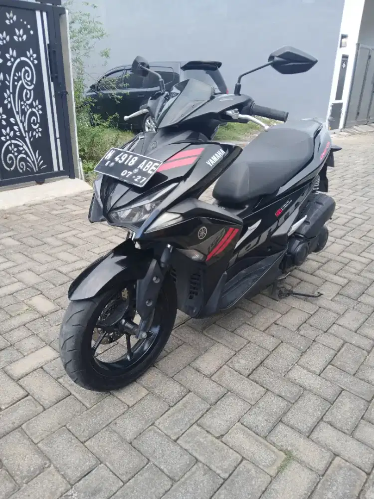DIJUAL YAMAHA AEROX 2017 HITAM
