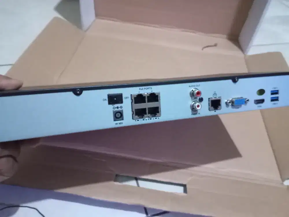 NVR cctv 4ch masih baru