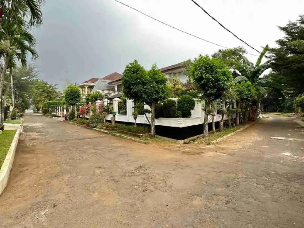 Dijual rumah siap huni dibawah njop di cinere