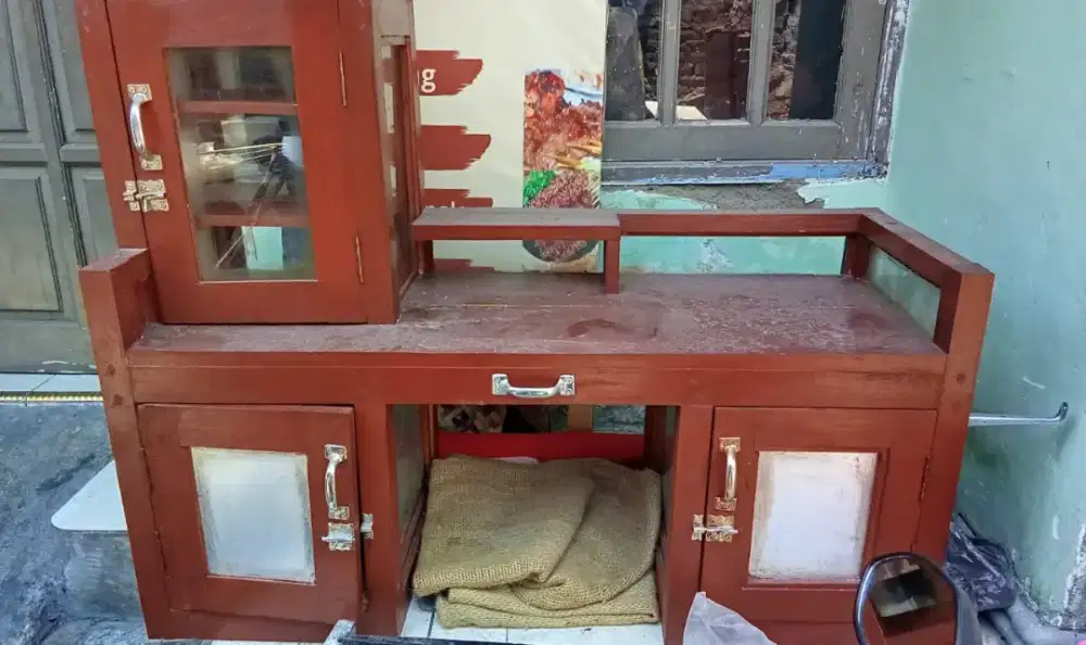 Rombong sate+ panggangan sate+kayu tempat benner