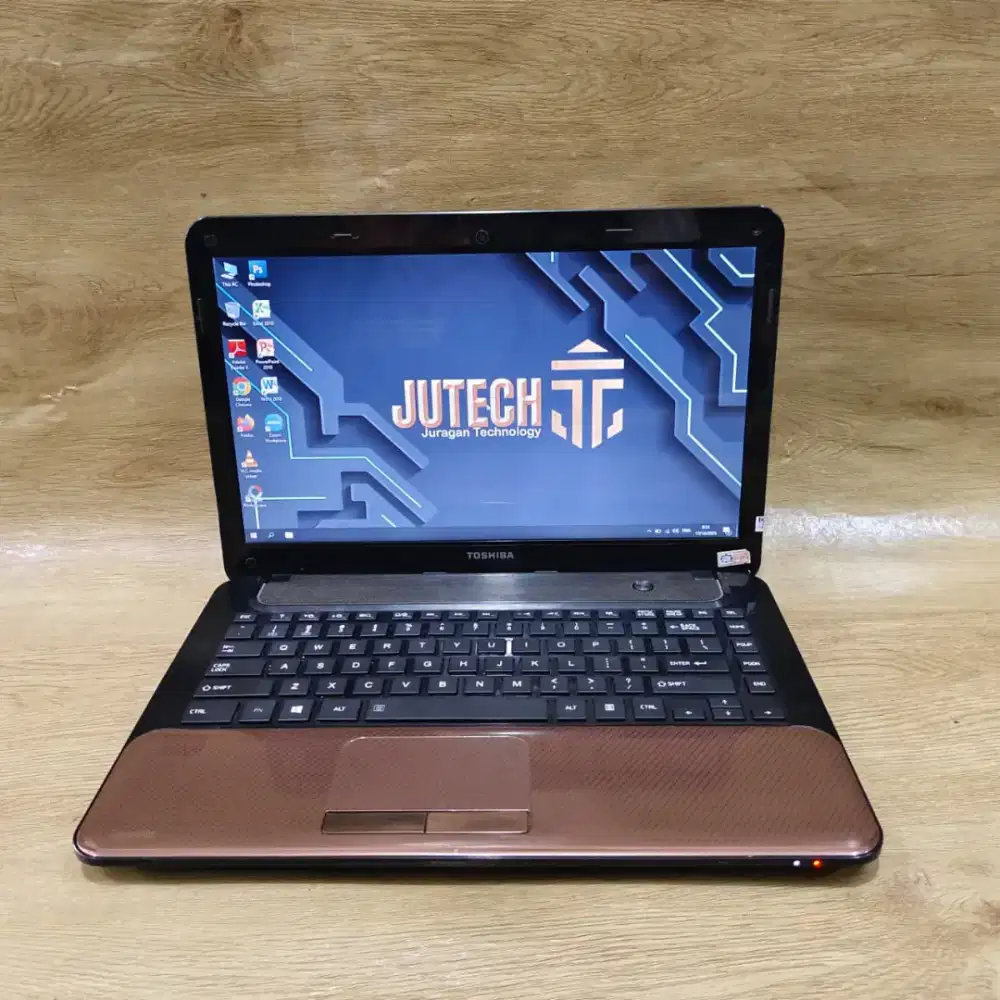 Laptop Toshiba Satelite Core i3 Ram 8GB bonus Mouse Baru Siap pakai