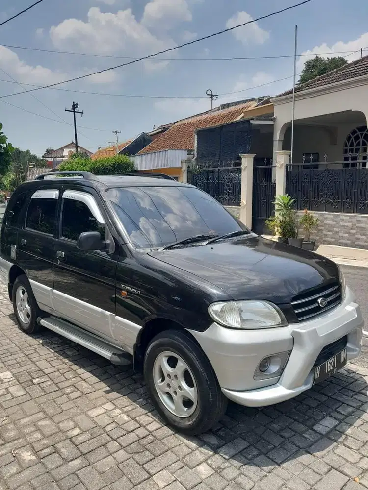 Jual mobil taruna 2002