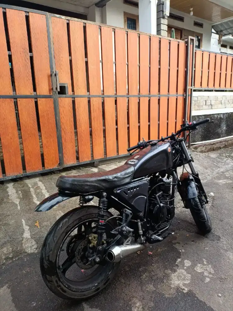 Motor scorpio custom