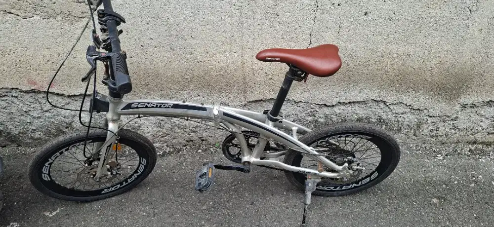 Sepeda Lipat ukuran 20