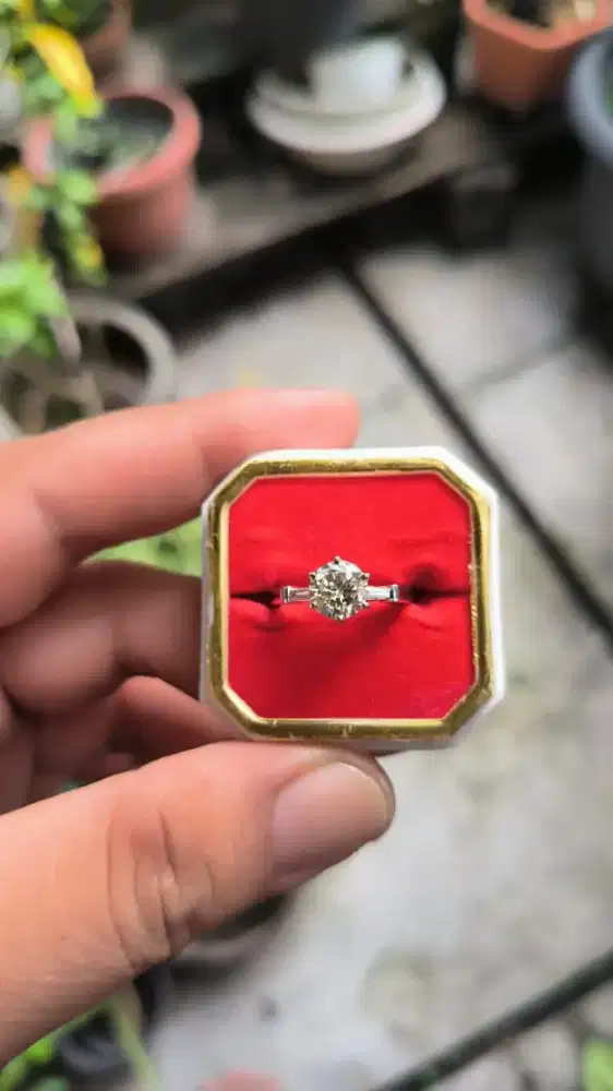 Cincin Berlian Elegan