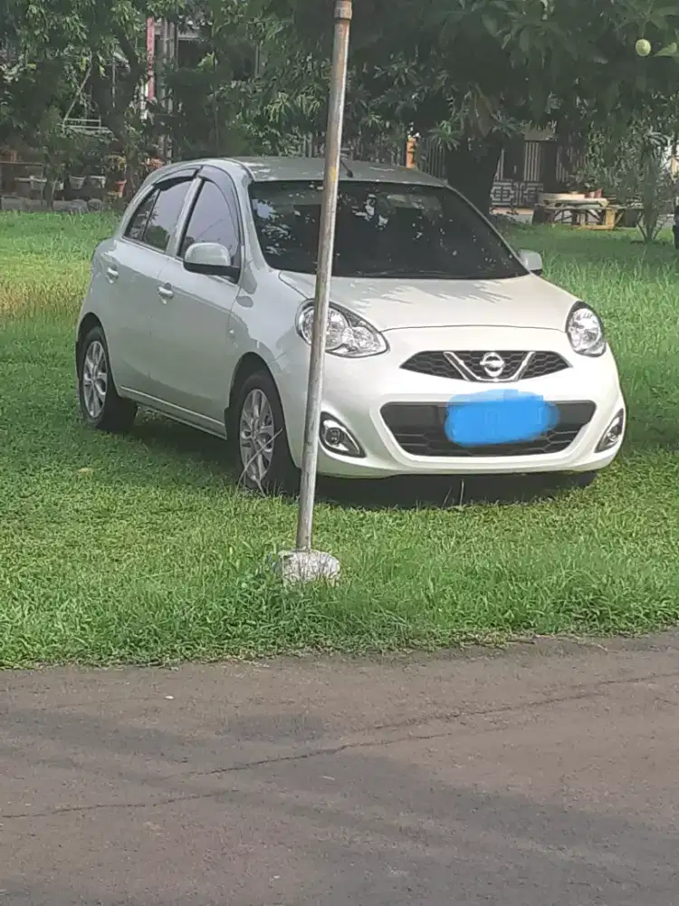 Nissan March 2017 1.2 L AT