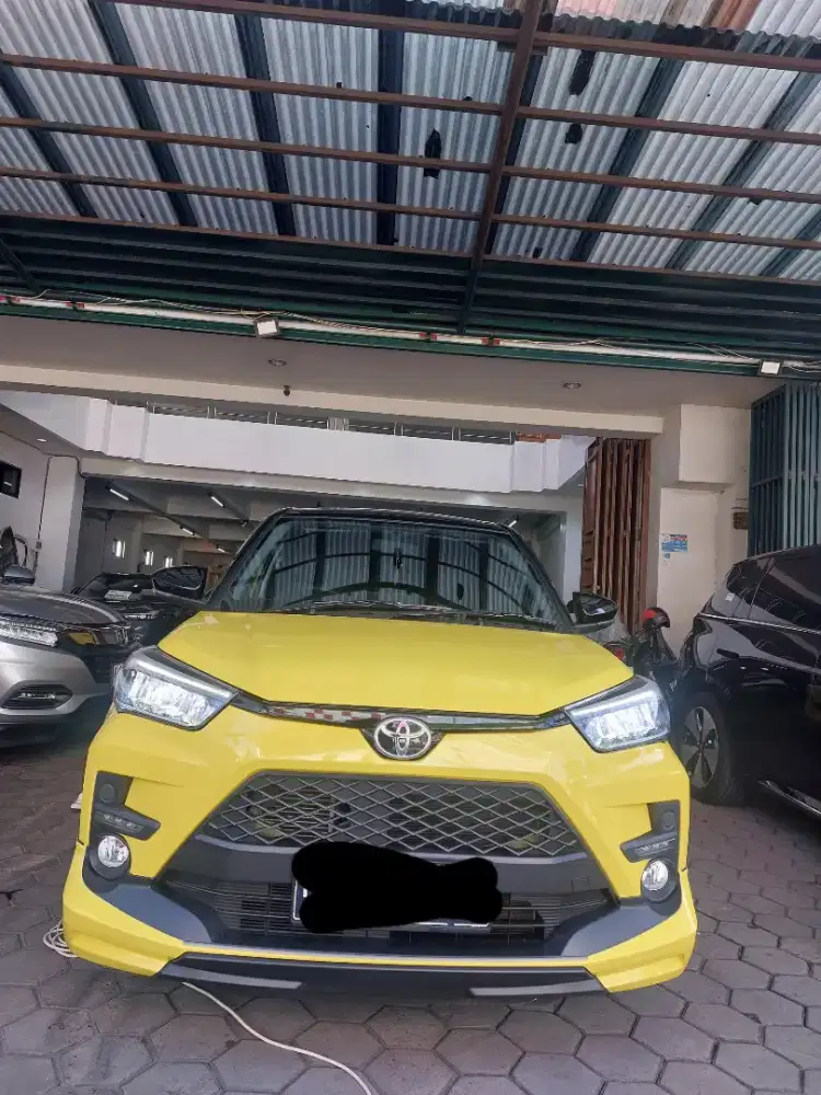 TOYOTA RAIZE GR TURBO METIK KM 12ribu 2021