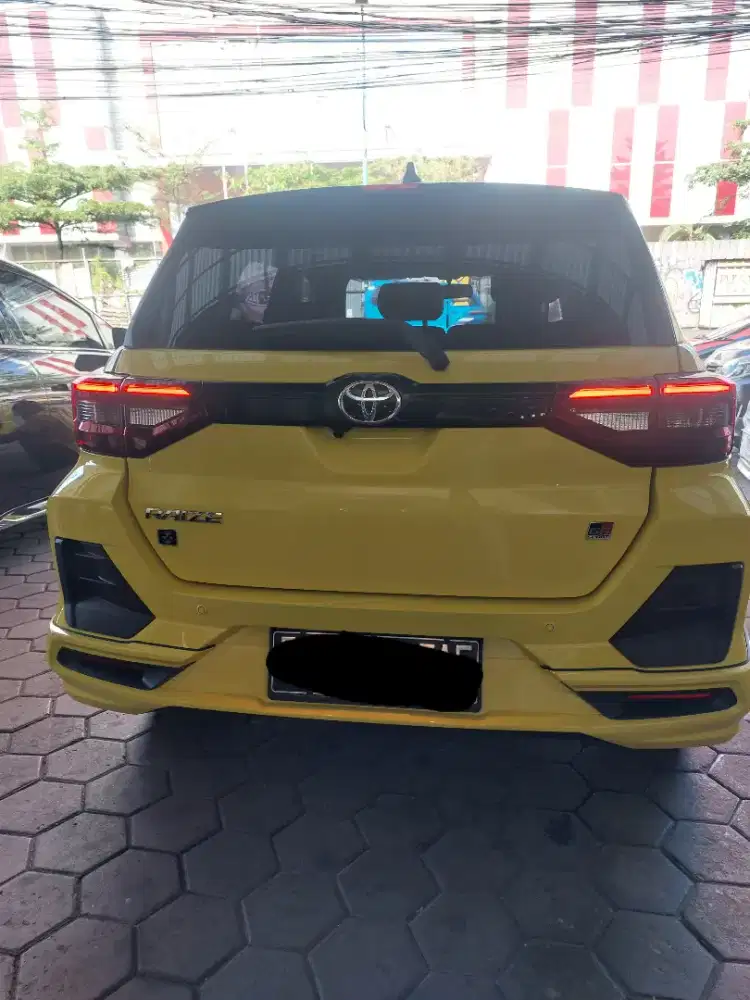 TOYOTA RAIZE GR TURBO MATIC/ AT KM 12ribu 2021