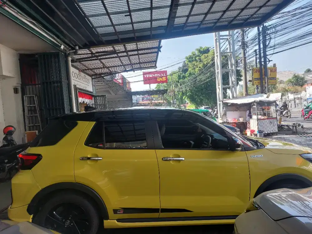 TOYOTA RAIZE GR TURBO MATIC/ AT KM 12ribu 2021