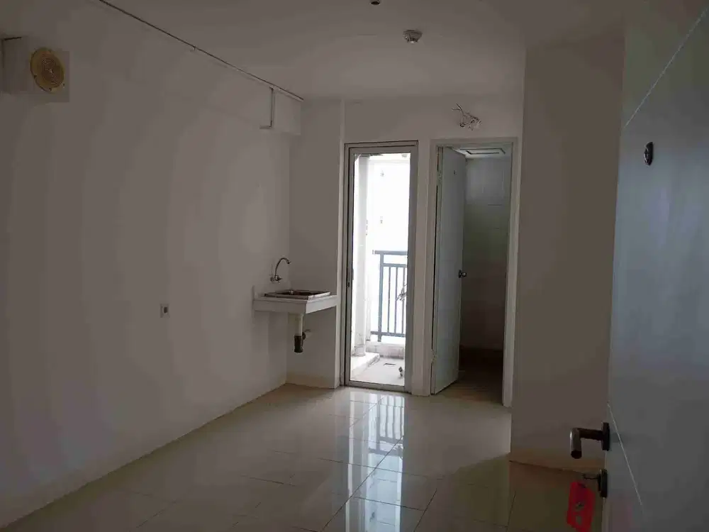 DIJUAL UNIT 2 KAMAR DIATAS MALL BASSURA BISA KPA (SHM)