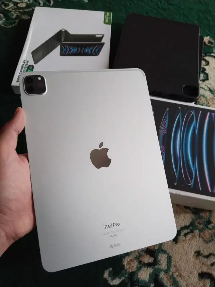iPad  Pro M2 11-inc (4th Generation) Wi-Fi Ibox. 128GB.