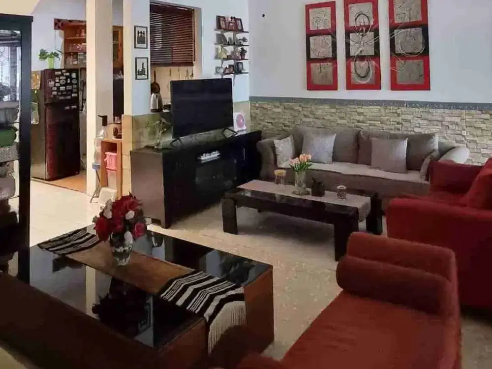 Dijual Rumah Murah Strategis Dekat Tip Top Rawamangun Jakarta