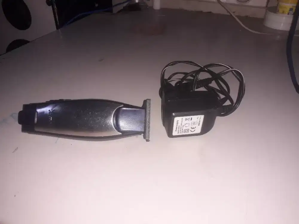 JUAl CEPET Alat CUKUR JENGGOT Merk KEMEI