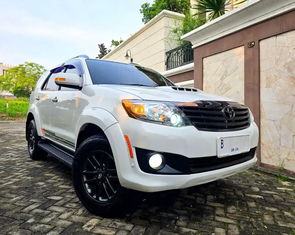 Fortuner VNT Diesel Solar AT 2013
