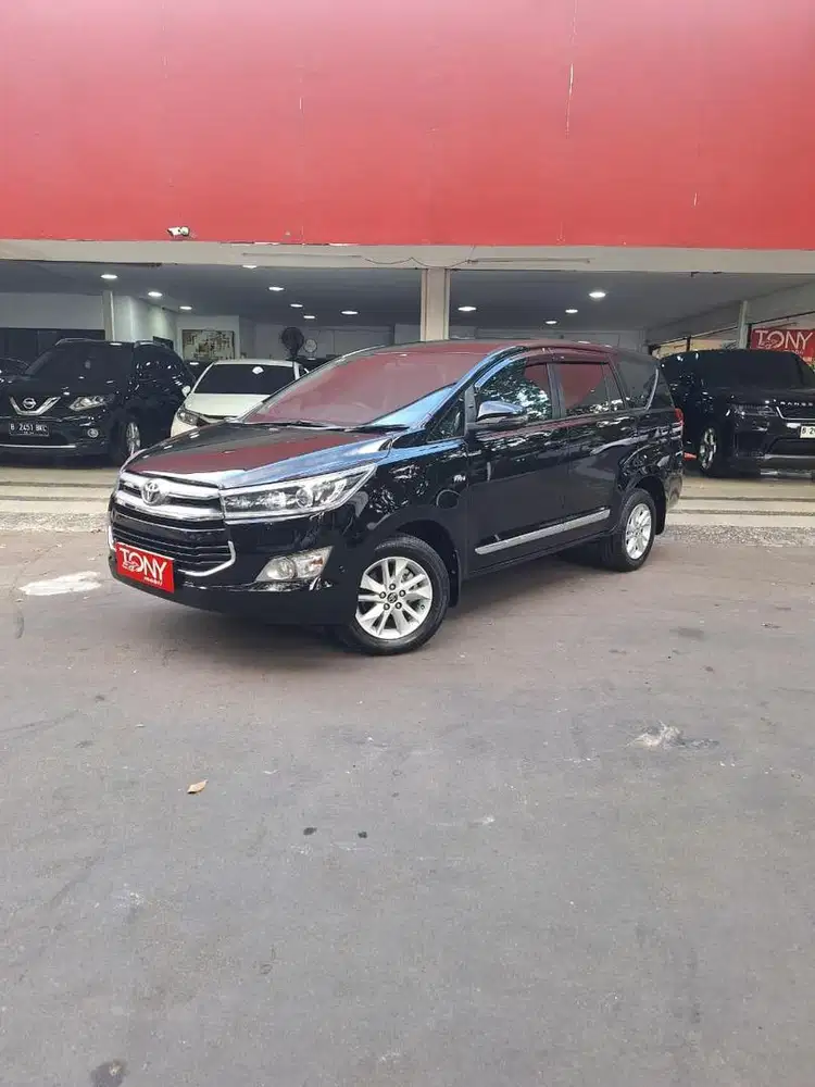 Toyota Kijang Innova Reborn V Bensin AT 2018 Hitam