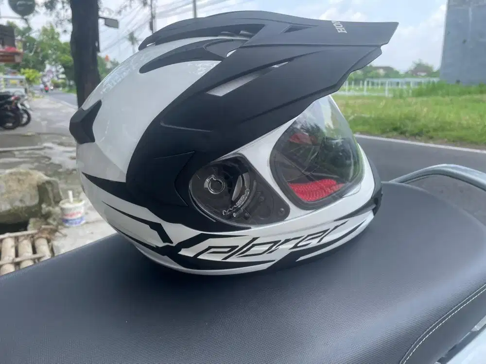 HELM CLASSIC & SUPERMOTO