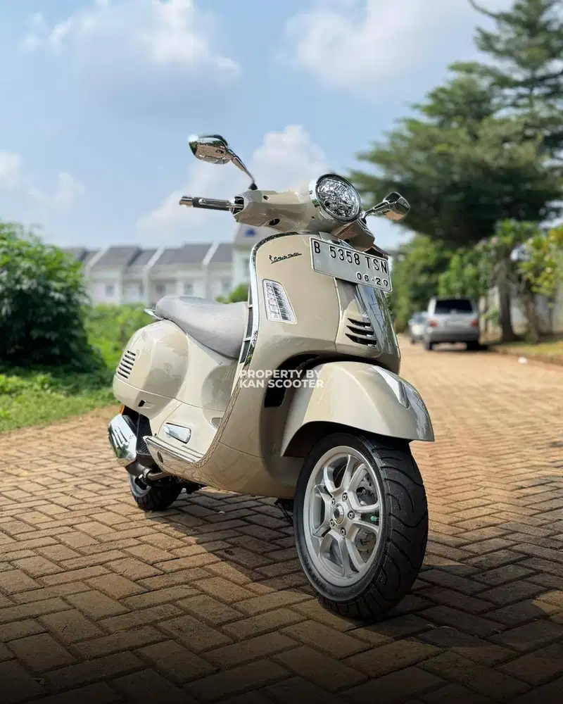 VESPA GTS 150 iGET ABS 4V FACELIFT “KEYLESS” 2024 TERMURAH