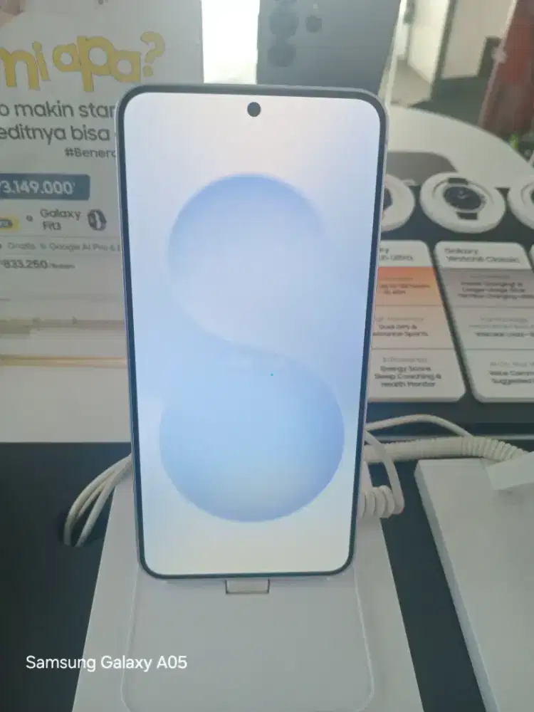 SAMSUNG S25 128 GB