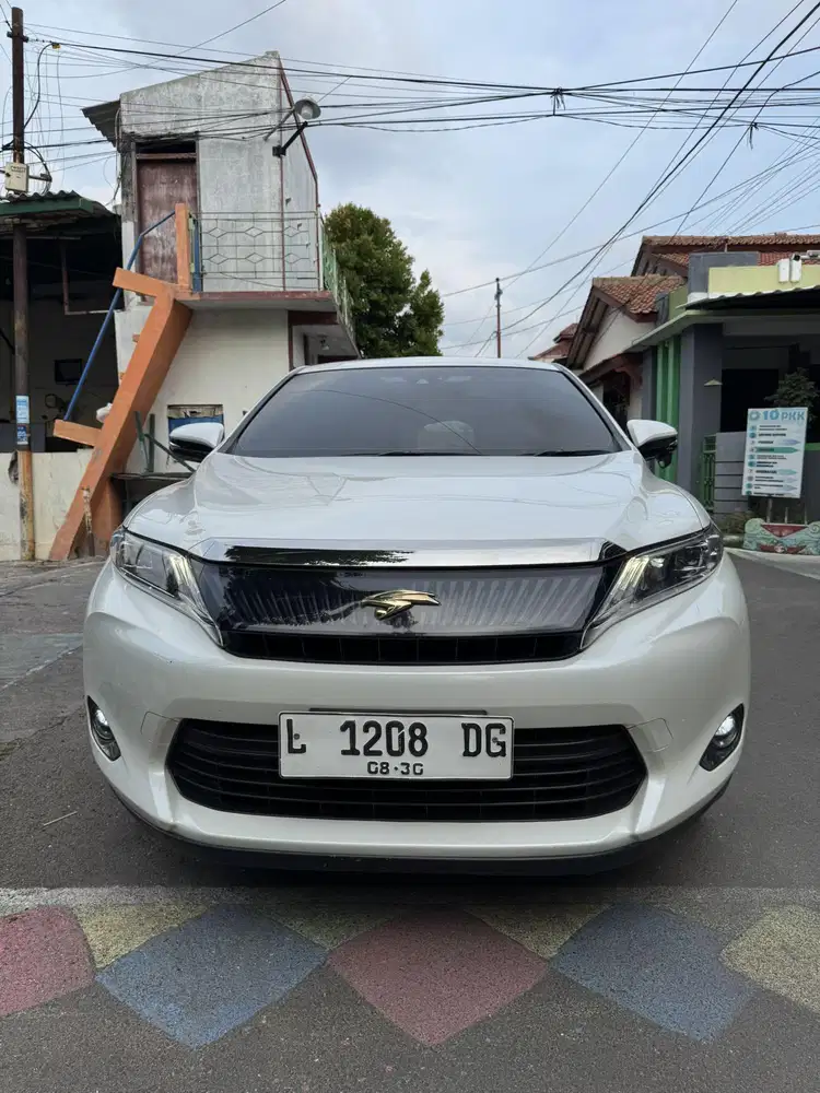 TOYOTA HARRIER PREMIUM ADVANCED 2015 PUTIH ASLI L