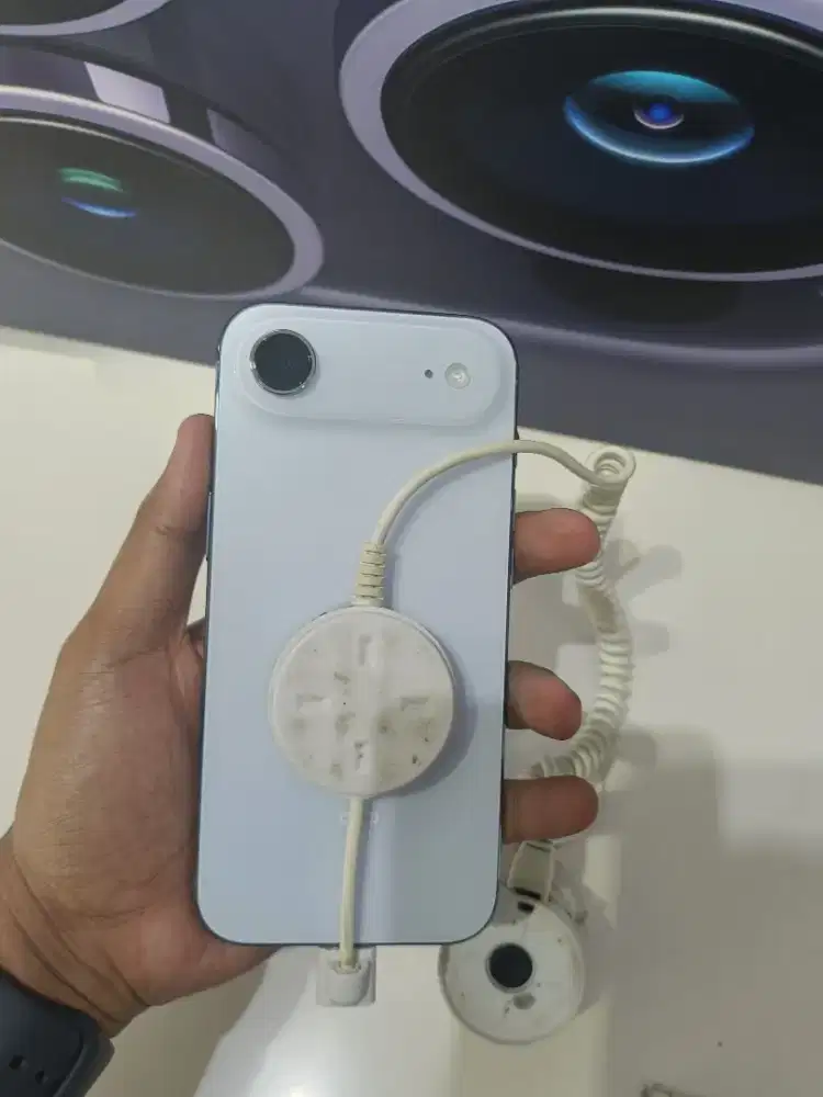 Apple air  segel box garasi resmi
