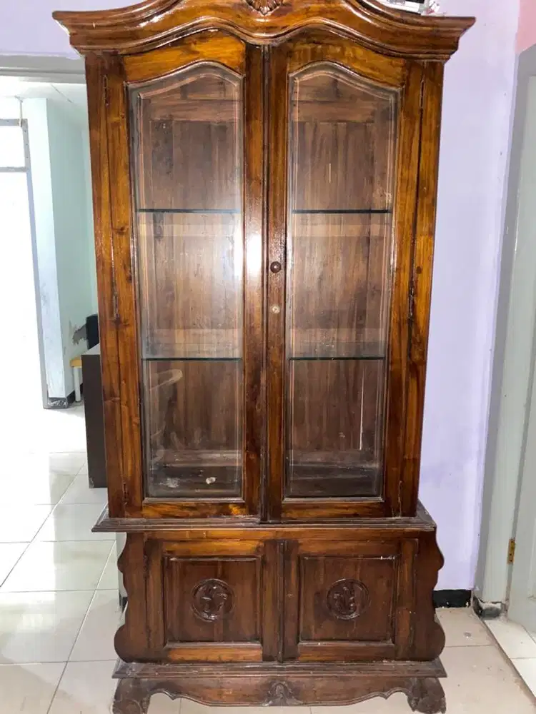 Lemari Kayu 2 pintu Jual cepat