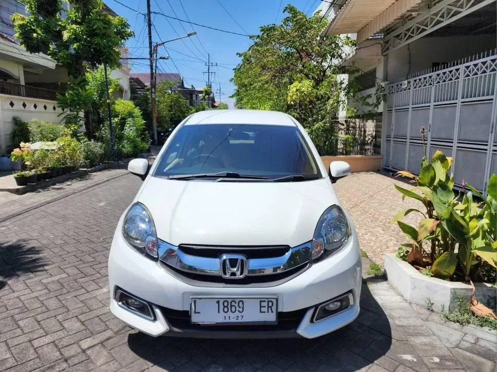 MOBILIO E PRESTIGE 2015 PUTIH MATIC