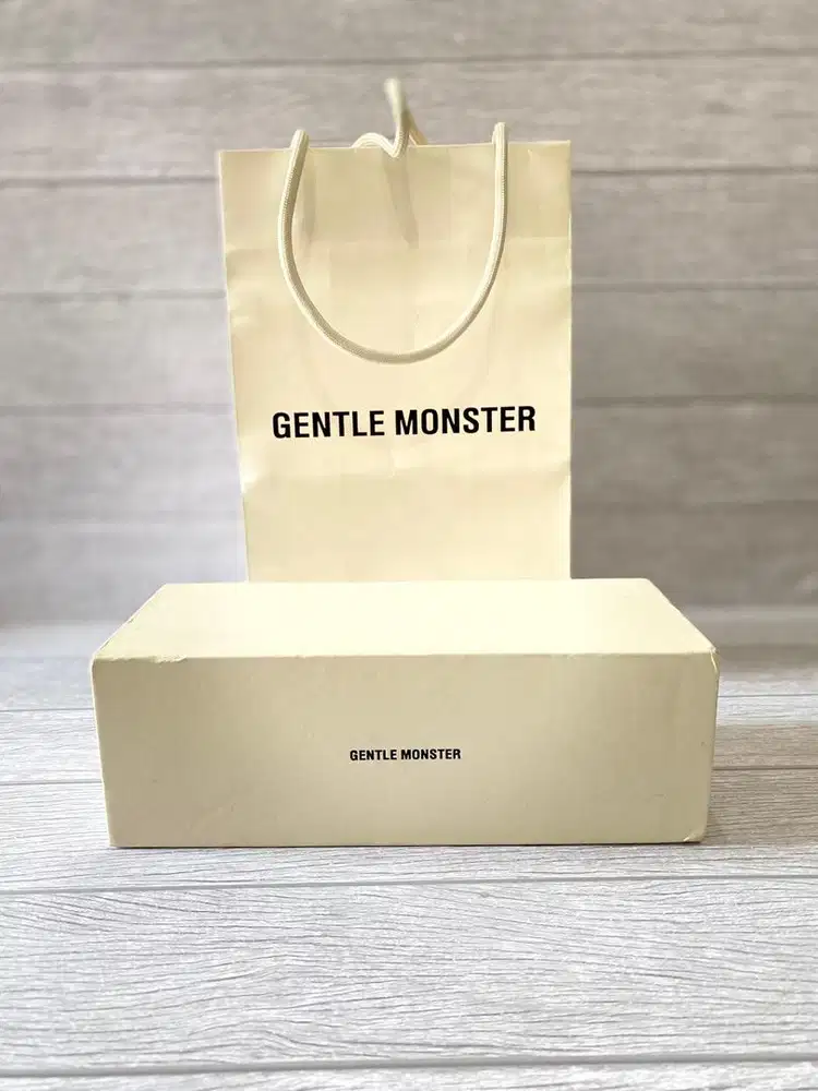 Kacamata gentle monster