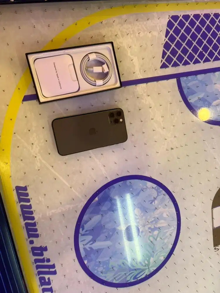 iphone 11 pro 256gb sih paling baru