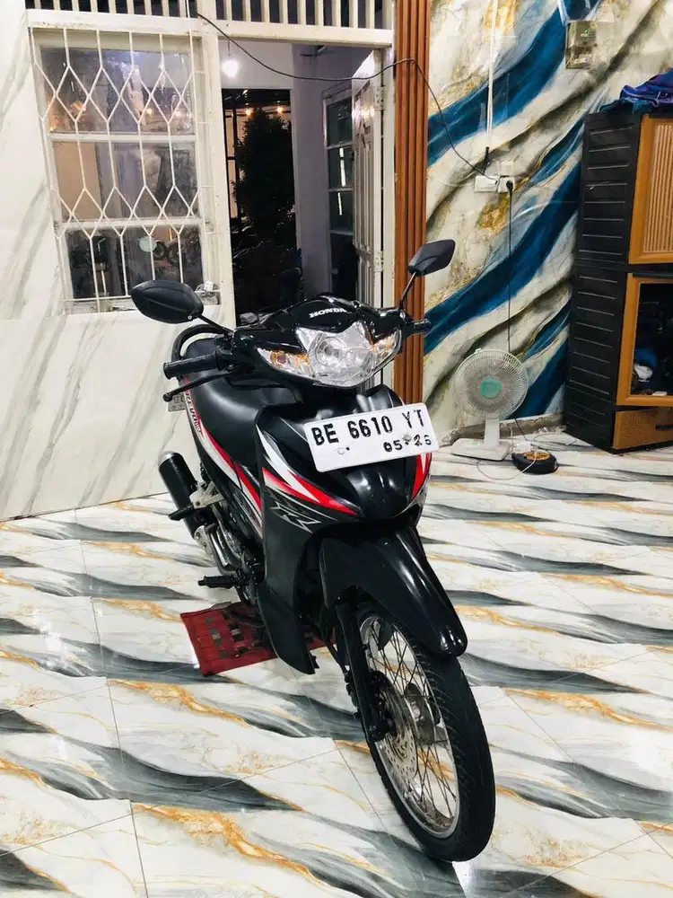 ABSOLUTE REVO ISTIMEWA 2011 Pajak Hidup