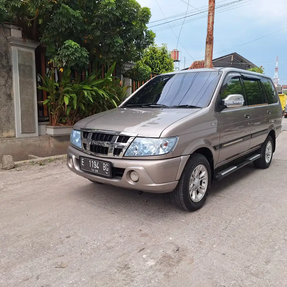 Isuzu Panther 2013 Diesel