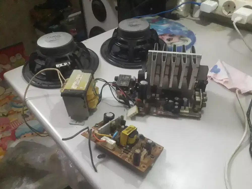 JUAL CEPAT SPEAKER 7 Inc. PLUS POWER AMPLIFIER KIT