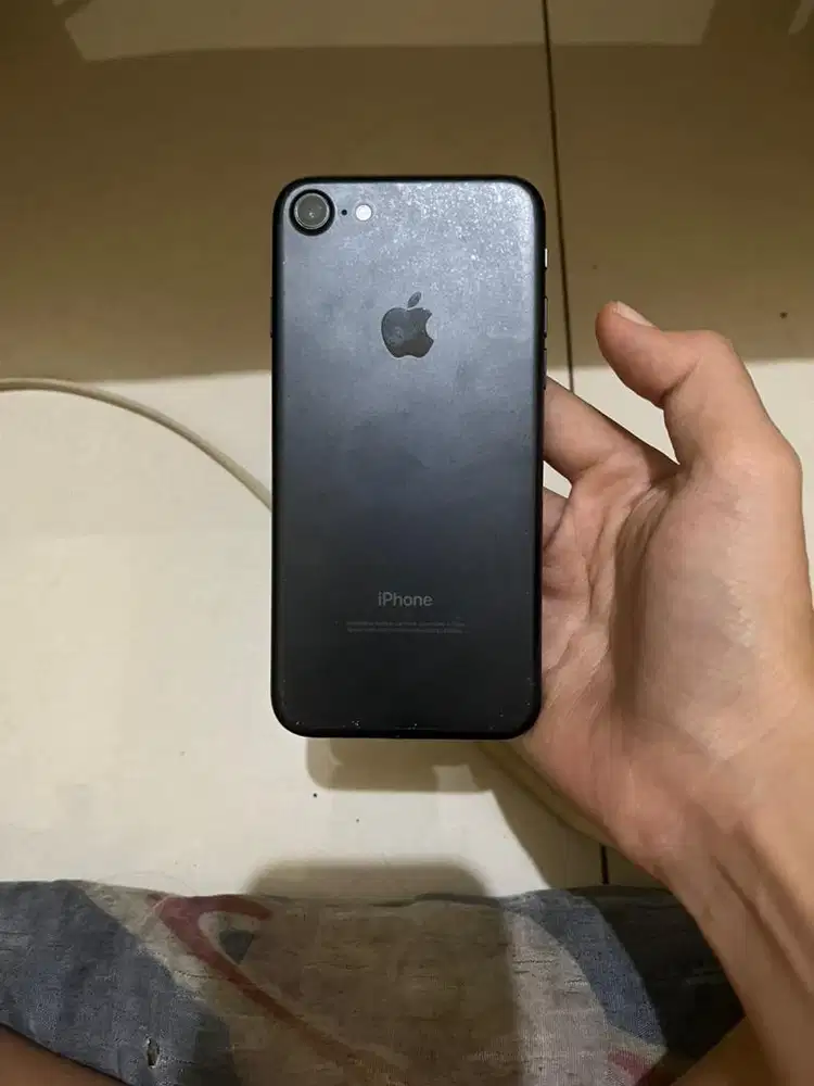 IP 7/64GB INTER